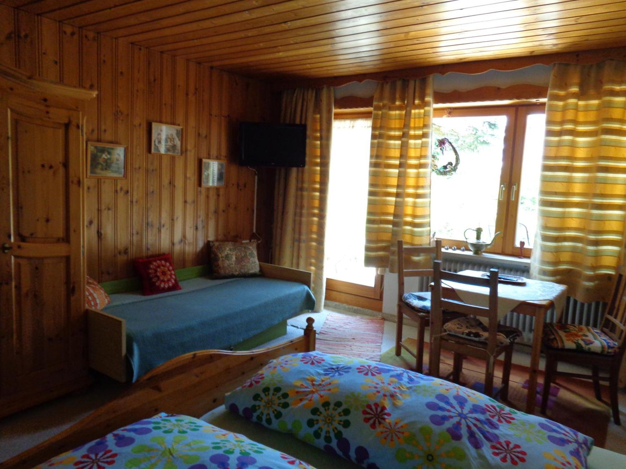 Gaestehaus Eschenhof ไรท์อิมวิงเคอ ภายนอก รูปภาพ