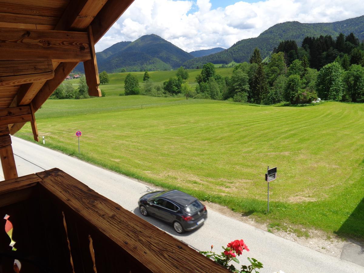 Gaestehaus Eschenhof ไรท์อิมวิงเคอ ภายนอก รูปภาพ