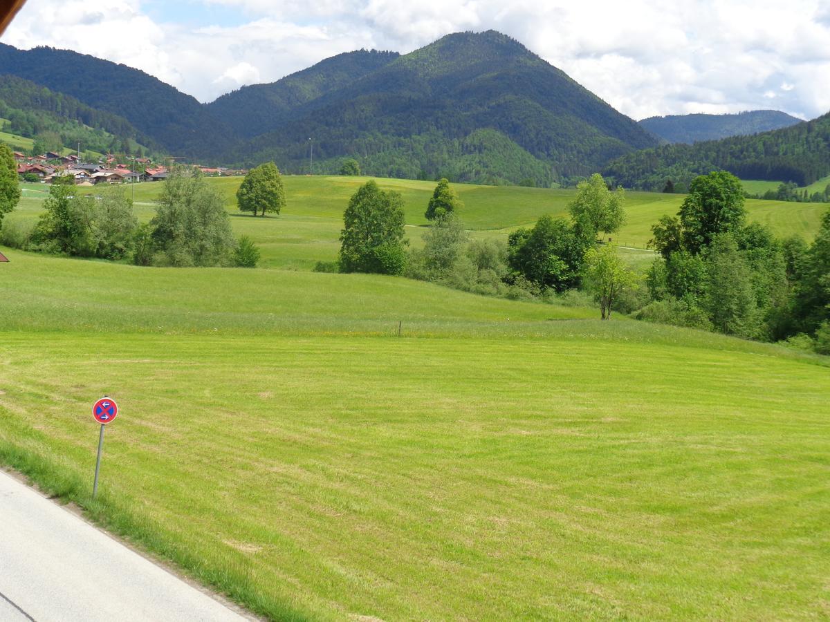 Gaestehaus Eschenhof ไรท์อิมวิงเคอ ภายนอก รูปภาพ
