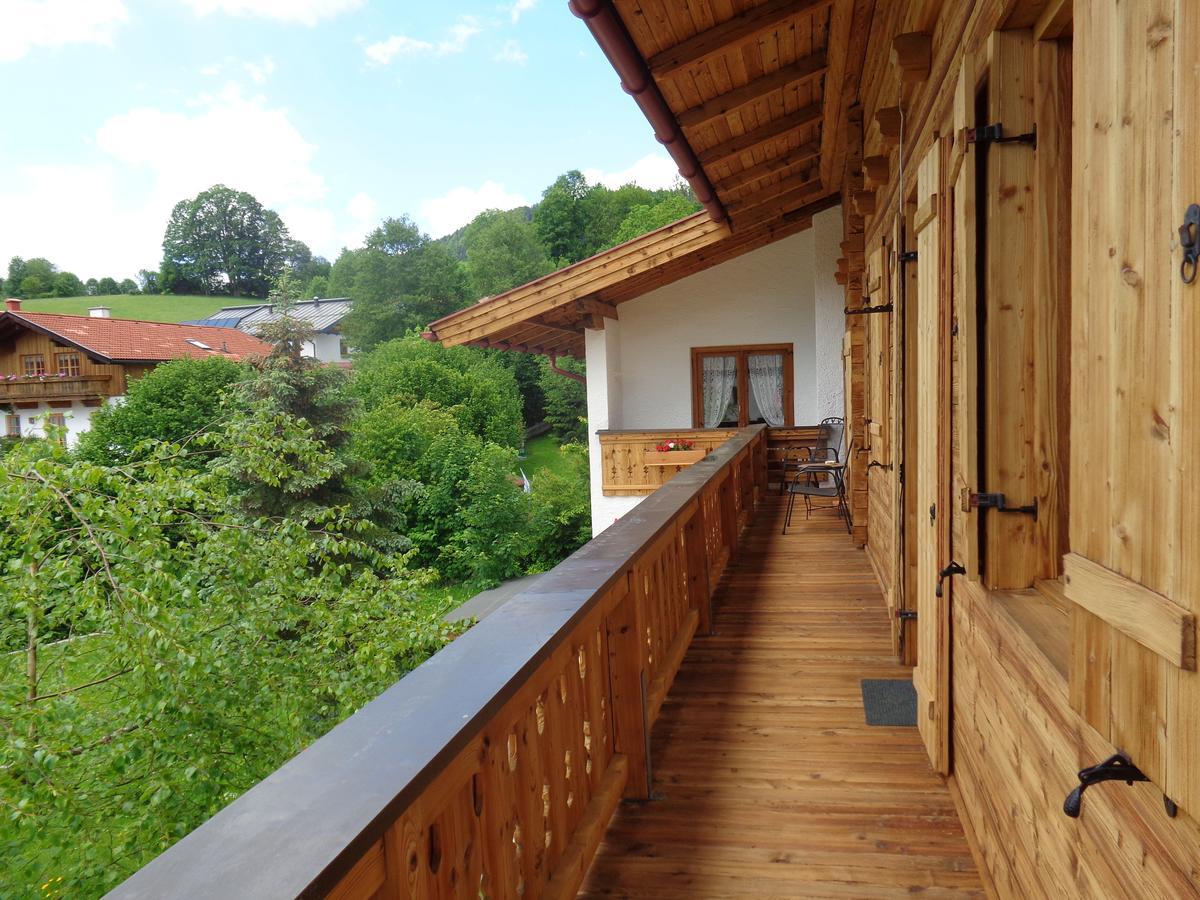 Gaestehaus Eschenhof ไรท์อิมวิงเคอ ภายนอก รูปภาพ